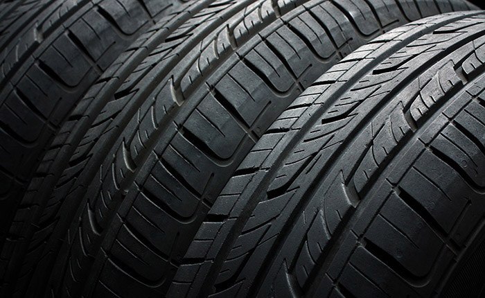 Case Study Tyre: New generation of specialty filled tire paint solutions (release agents) enables improved deflation and maximum lubricity.